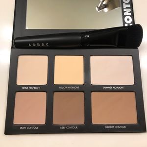 LORAC CONTOUR PALETTE WITH BRUSH